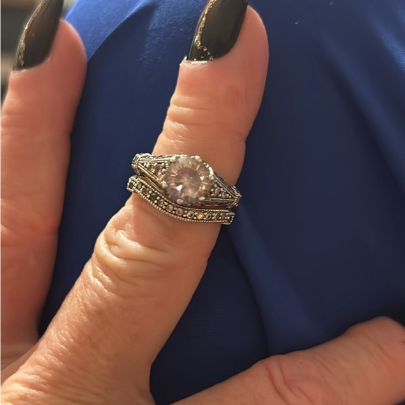 Ring Set - Picture 3 of 5